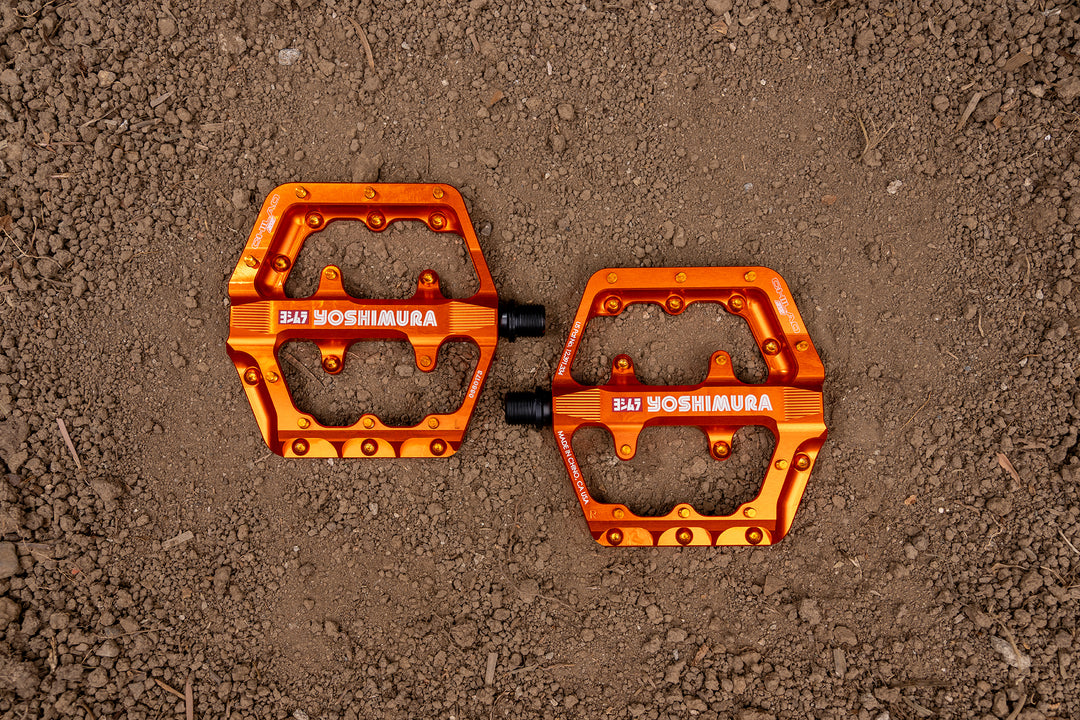 LIMITED EDITION CHILAO SS LARGE PEDALS IN HARD ORANGE