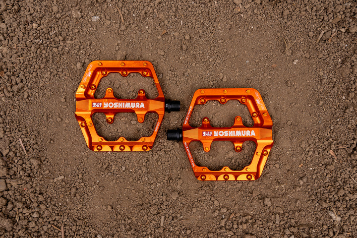 LIMITED EDITION CHILAO SS LARGE PEDALS IN HARD ORANGE