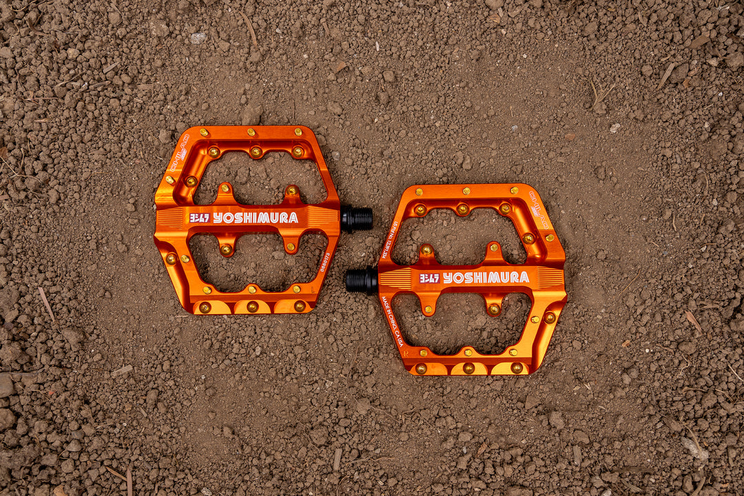 LIMITED EDITION CHILAO SS LARGE PEDALS IN HARD ORANGE