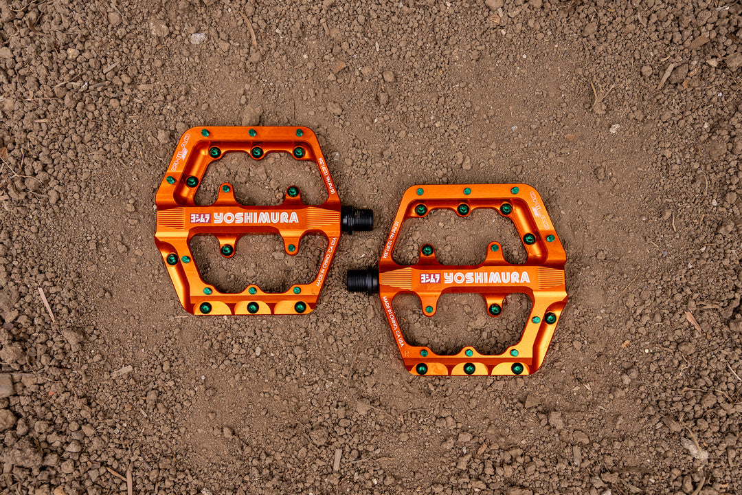 LIMITED EDITION CHILAO SS LARGE PEDALS IN HARD ORANGE