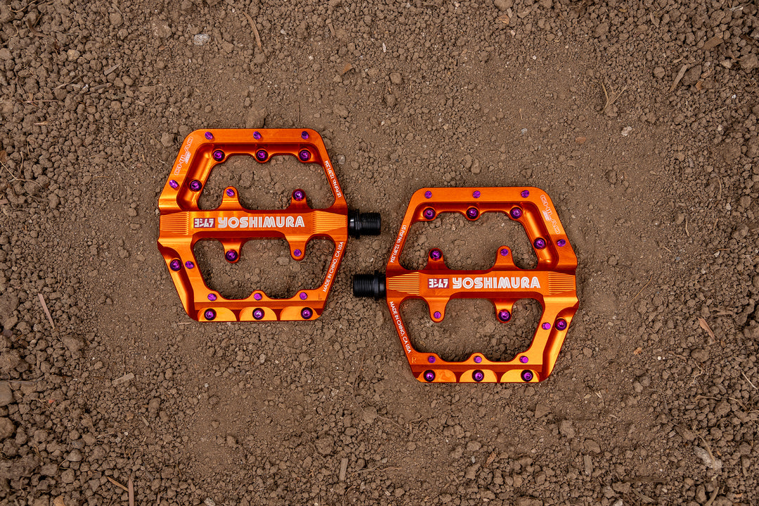 LIMITED EDITION CHILAO SS LARGE PEDALS IN HARD ORANGE