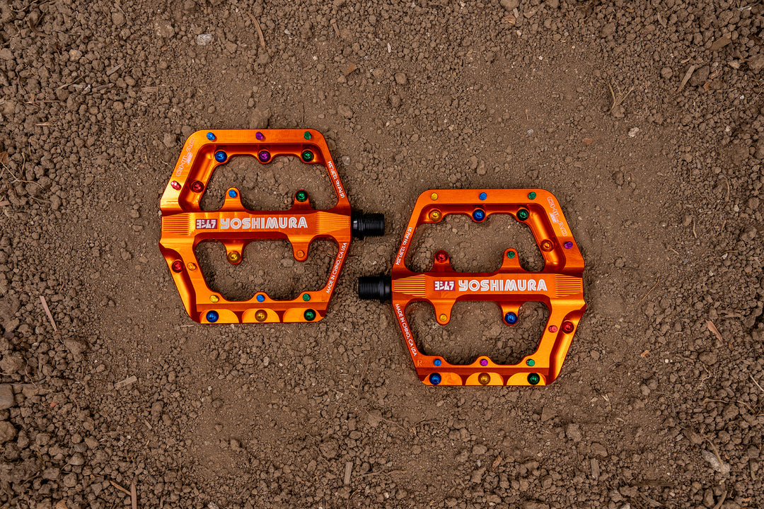 LIMITED EDITION CHILAO SS LARGE PEDALS IN HARD ORANGE